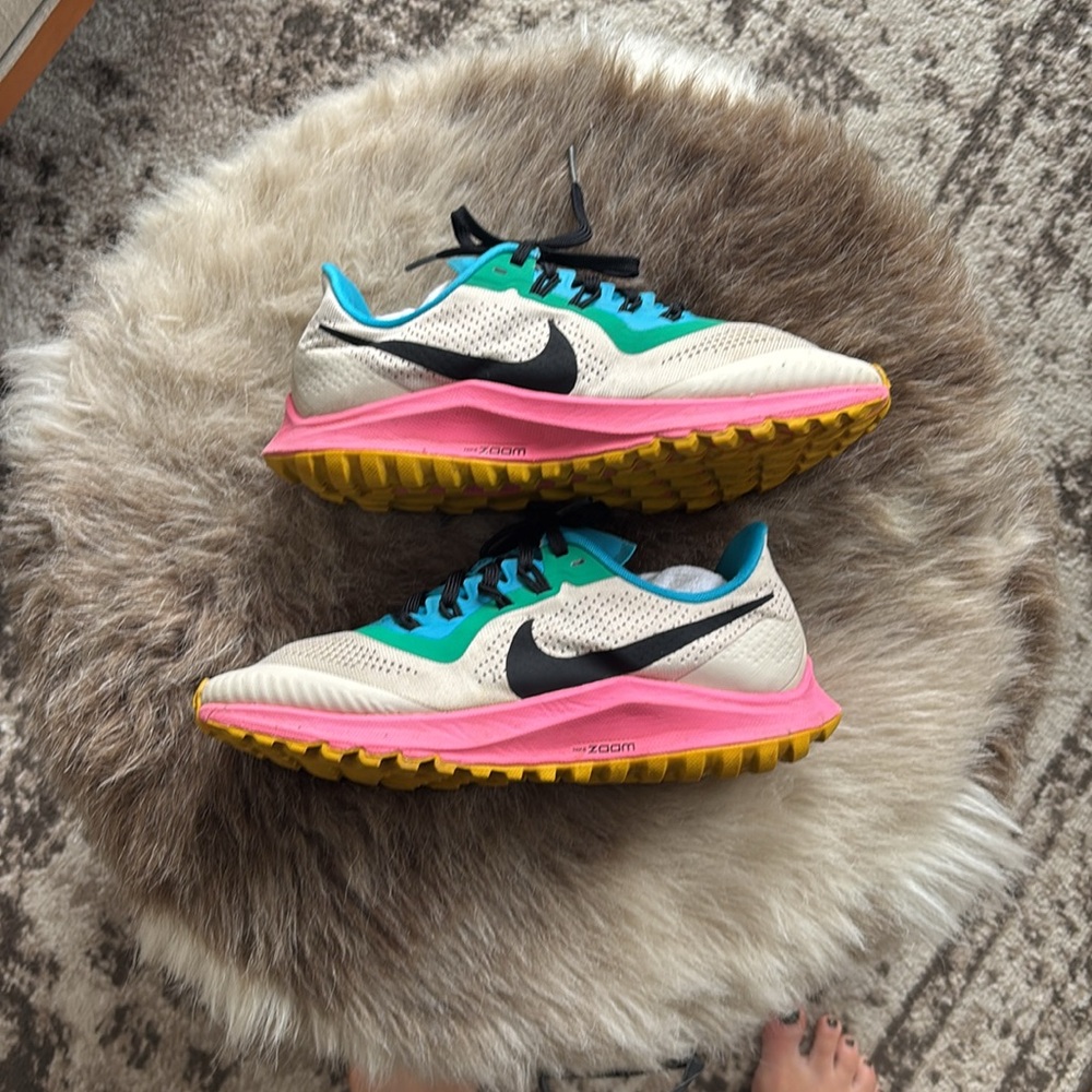 Nike Air Zoom Pegasus 36 Trail size 6.5